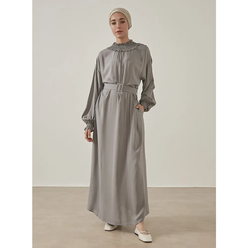 

Платье-футляр с длинным рукавом, серого цвета