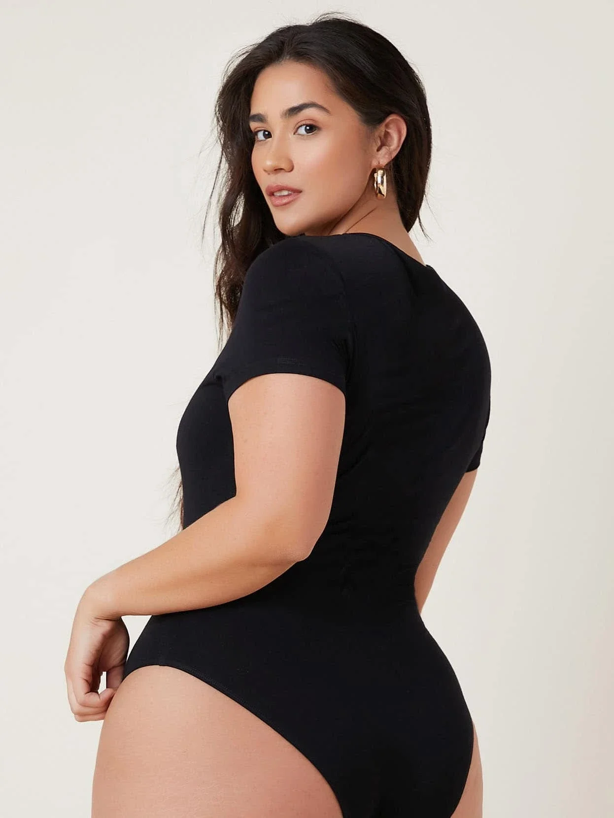 

tops BASICS Plus Form Fitted Bodysuit