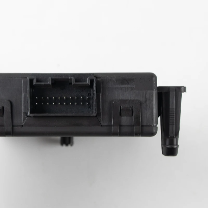 Фото Блок управления CanBus Gateway 3C0 907 530 E для контроллера VW PASSAT 3C0907530E №3