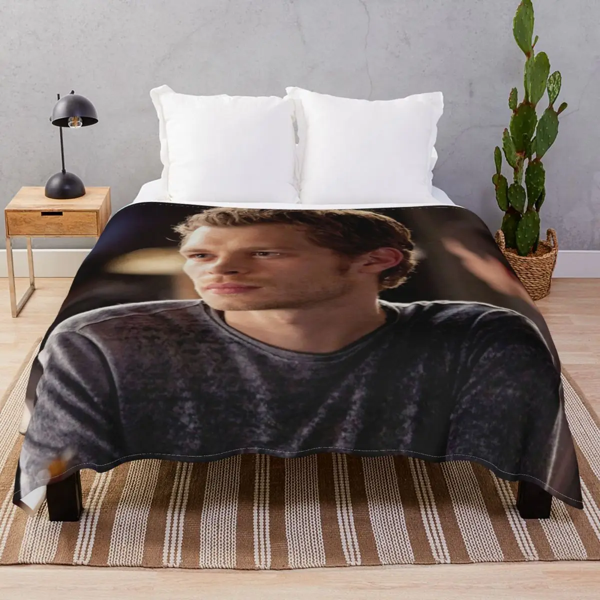 Klaus Mikaelson Blankets Coral Fleece All Season Lightweight Thin Throw Blanket for Bed Home Couch Camp Office