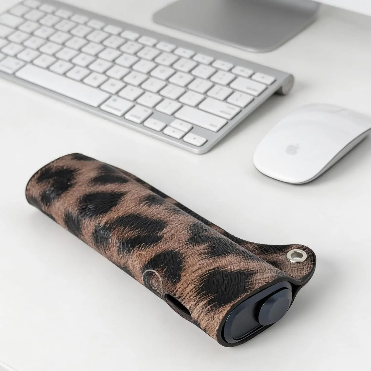 Фото Кожаный защитный чехол, совместимый с iQOS iluma i One, чехол с леопардовым принтом, набор чехлов для сигарет, чехол для Terea. №3