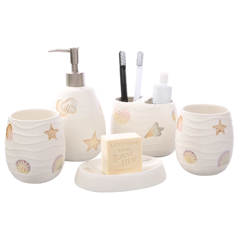 

Набор аксессуаров для ванной комнаты «океанские элементы»