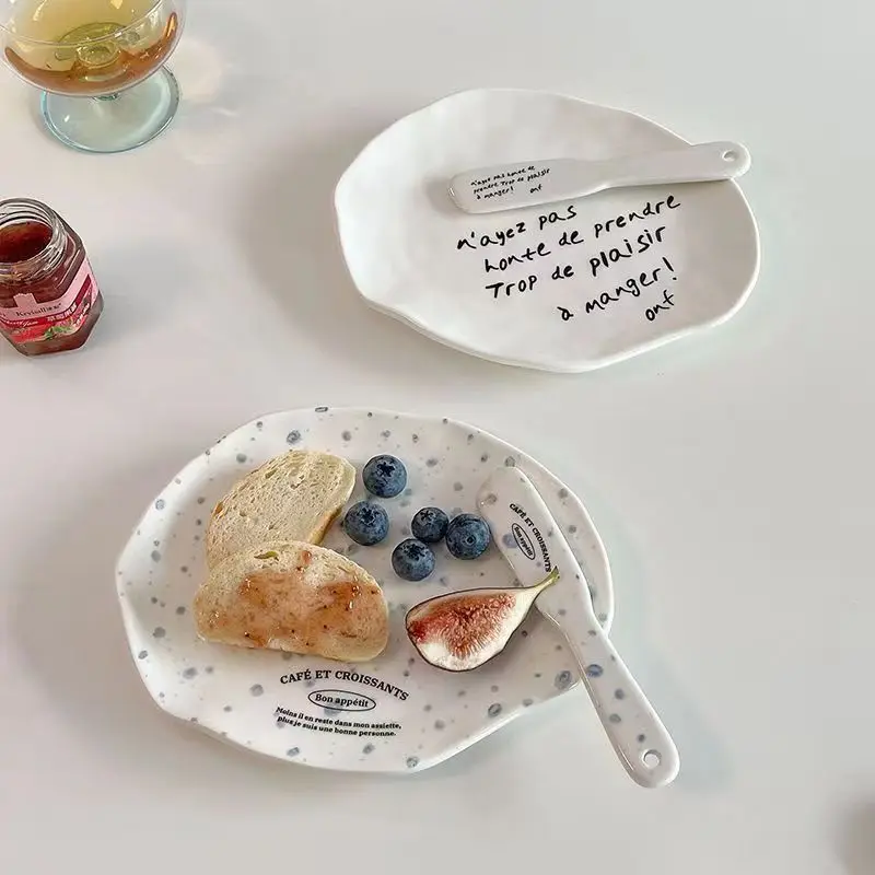 

Керамическая обеденная тарелка в Корейском стиле ручной работы в простом стиле неправильной формы глубокая тарелка для макаронных изделий десертная тарелка на завтрак