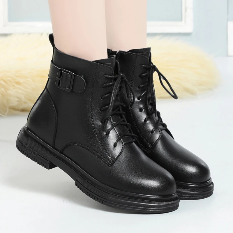 AIYUQI Women's Winter Boots Non-slip 2023 New Genuine Leather Women's Short Boots Large Size Wool Warm Snow Boots For Women