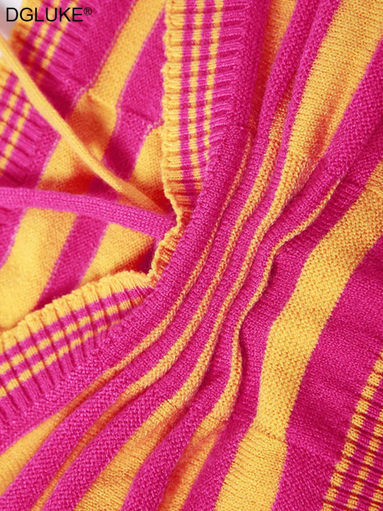 Женский трикотажный богемный топ на завязках с рюшами |