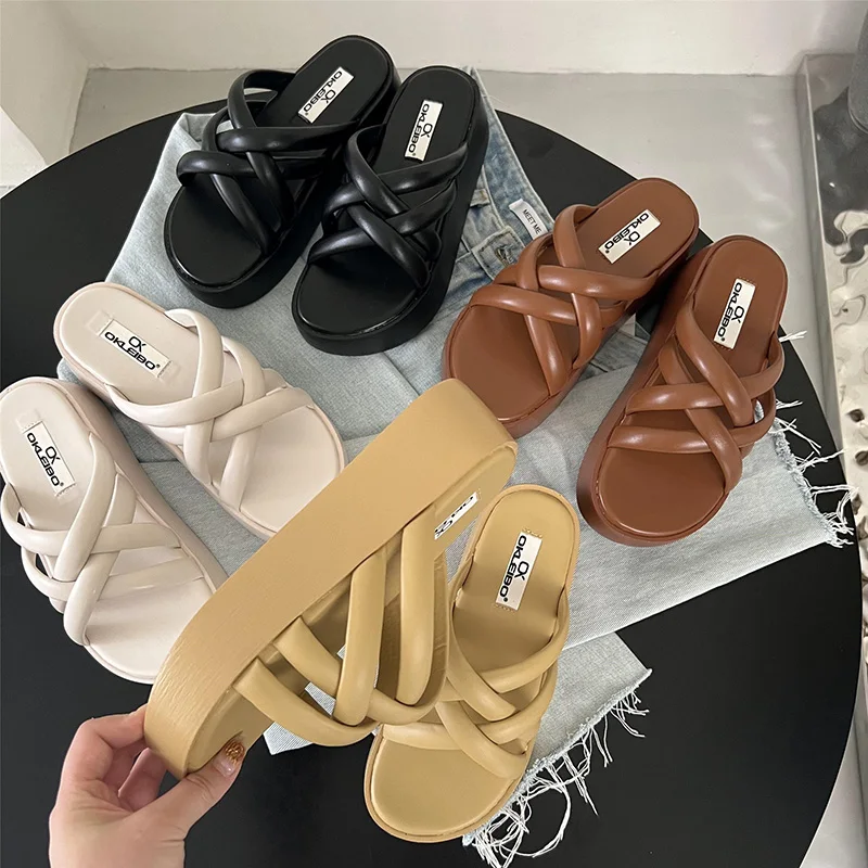 

Women Summer Cross Weave High Heels Wedges Slippers 2022 New External Wear Outdoor Beach Thick Bottom Slides Slip On Mules Shoes