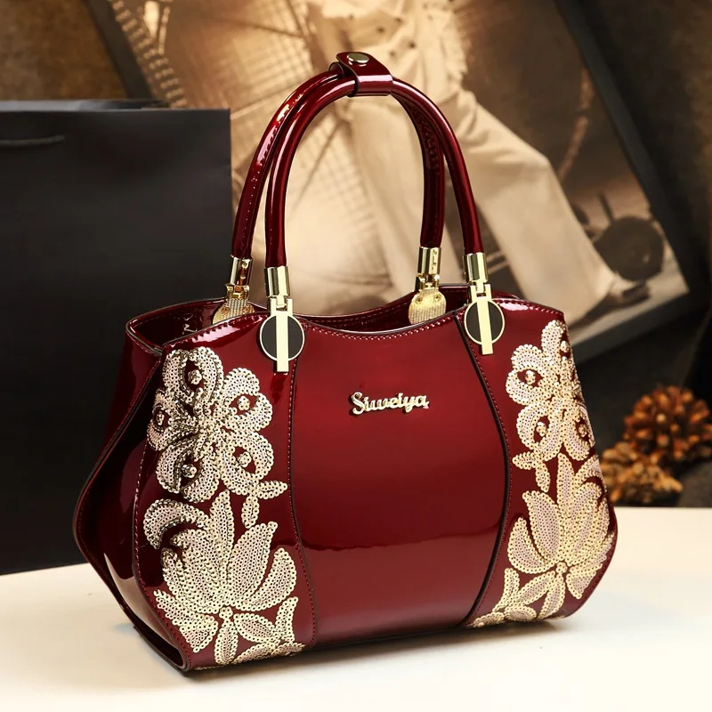 

Women HandBag Beaded Embroidery Bag Lacquer Leather Handbags For Women 2023 Designer Luxury Boston Bag Cross-Shoulder Bag