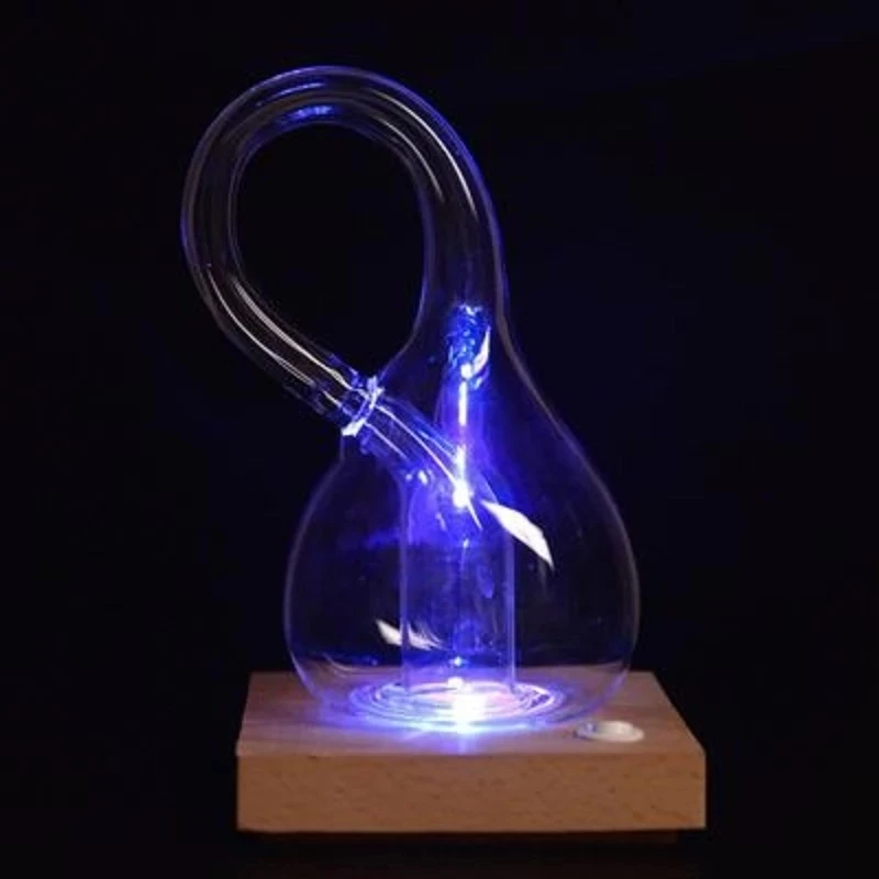 

Бутылка Klein не заполнена водой, четырёхмерная космическая бутылка