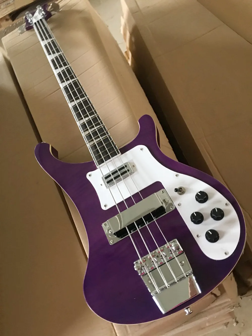 

Purple Body 4 Strings Electric Bass Guitar with Flame Maple Top,Chrome Hardware,White Pickguard,Provide Custom Service