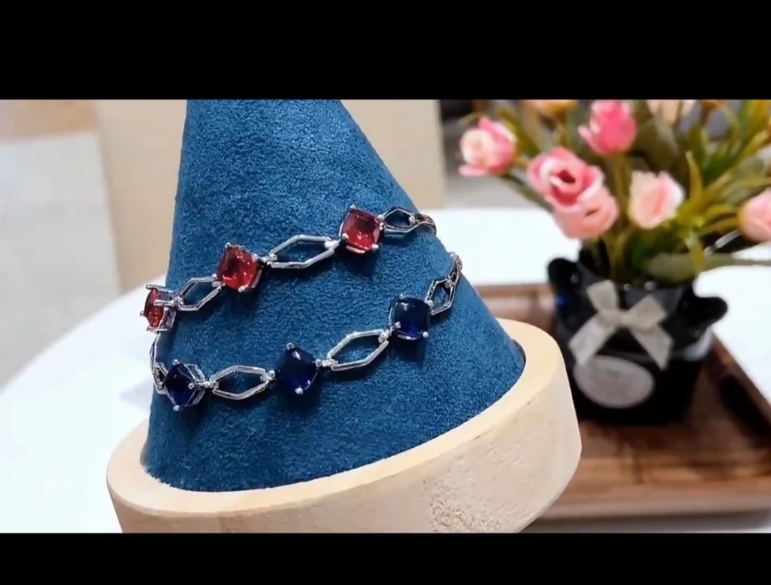 

Женский браслет из серебра 925 пробы, с рубином