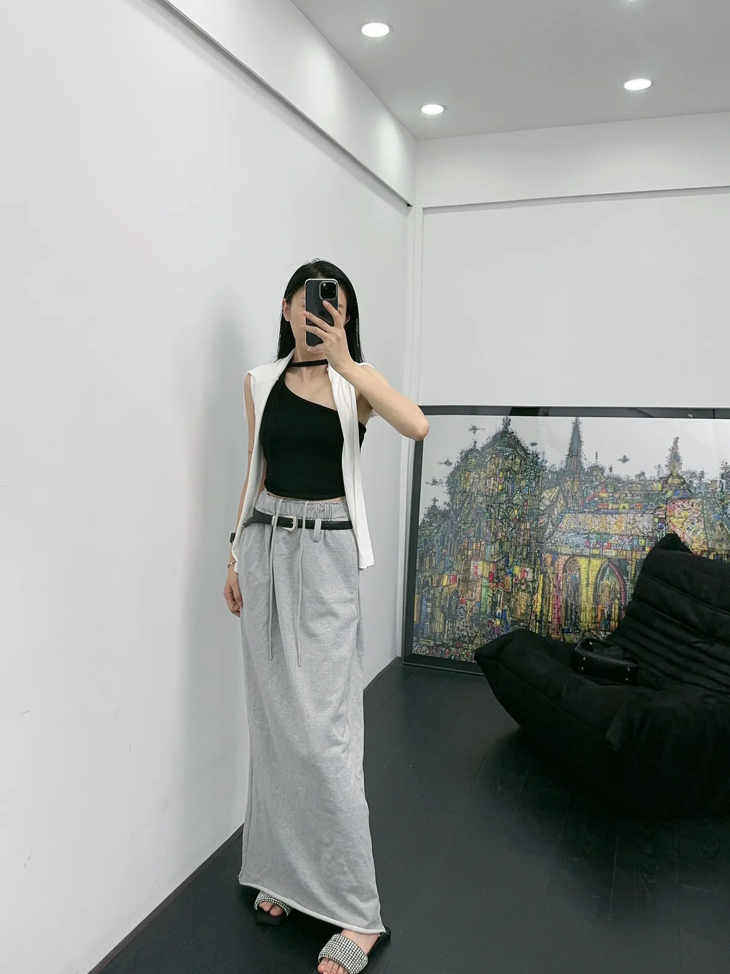 

2023 осень/зима модная новинка Женская одежда с поясом Юбка 0905