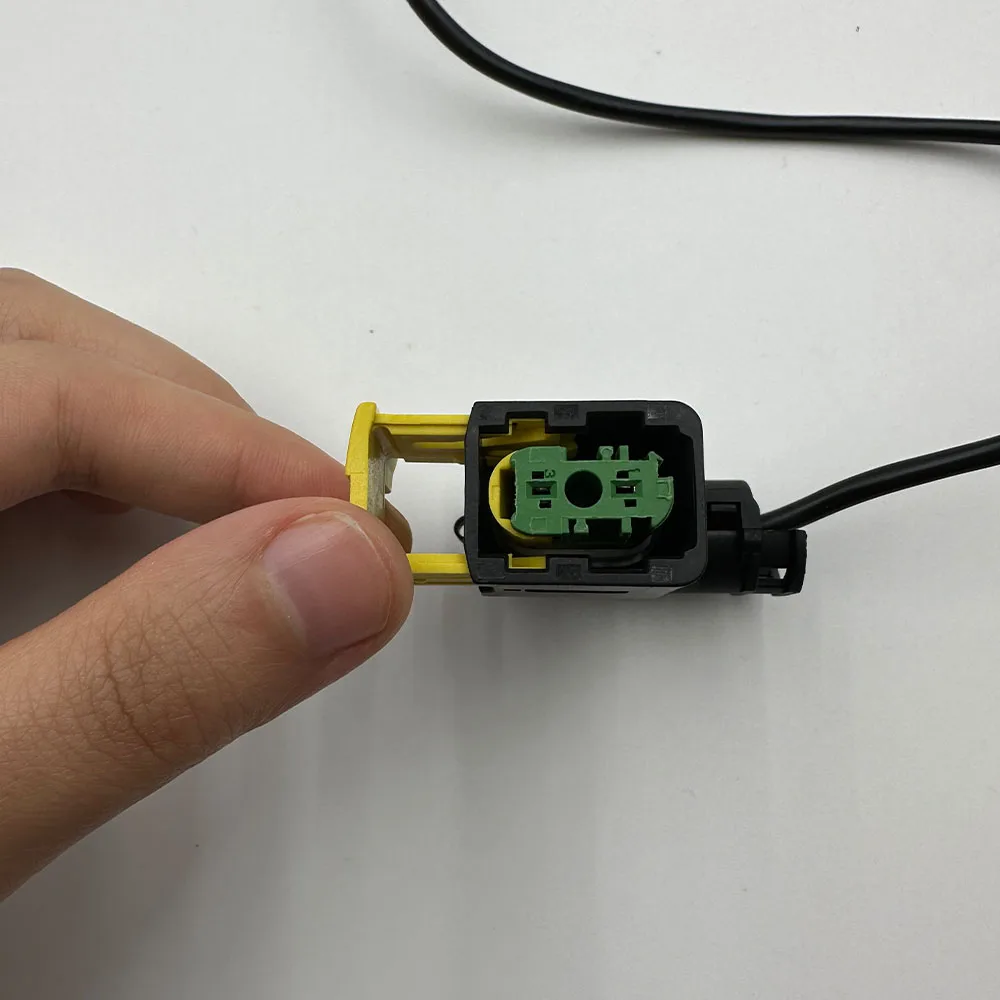 Новый датчик температуры выхлопных газов 1914093 для DAF SCR System STG759Q 2009462 6PT35818195 1