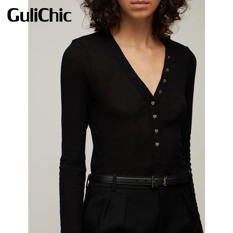 

4.14 GuliChic Fashion Slim Sexy V-Neck Long Sleeve Love Button Knitted T-Shirt Women