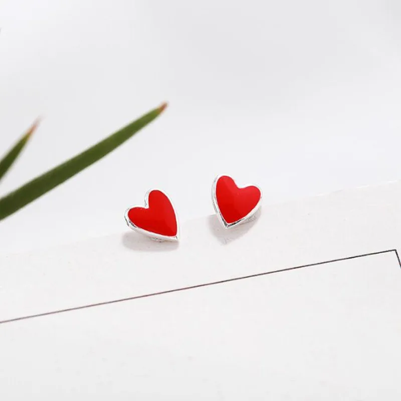 

New Fashion Lovely 925 Sterling Silver Jewelry Earrings Female Red Heart Temperament Simple Anti-allergic Earrings E080