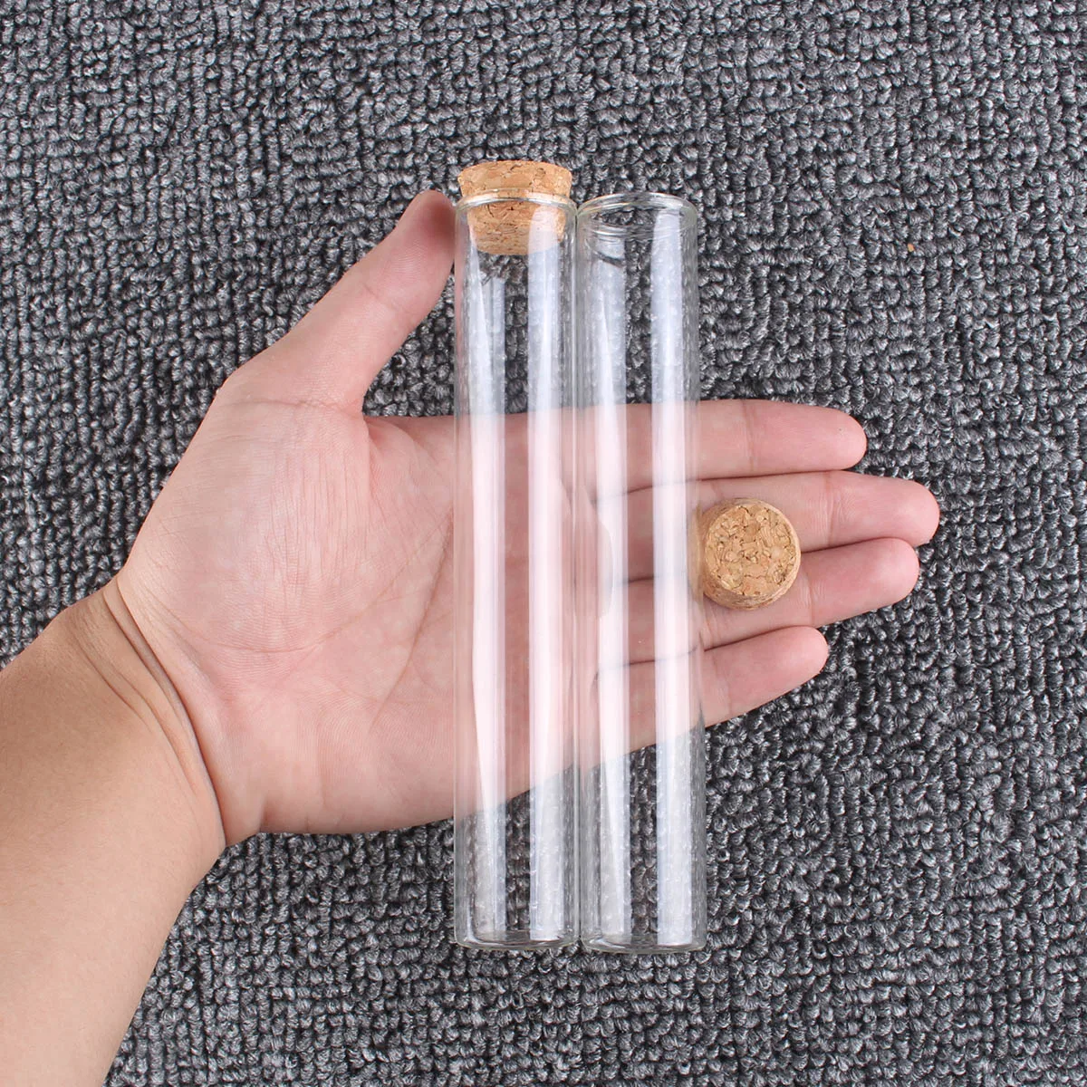 

5 Pieces 60ml Test Tubes with Cork Stopper 25*150mm Glass Tubes Terrarium Spice Jars Bottles Vials for Craft Lab Accessory DIY