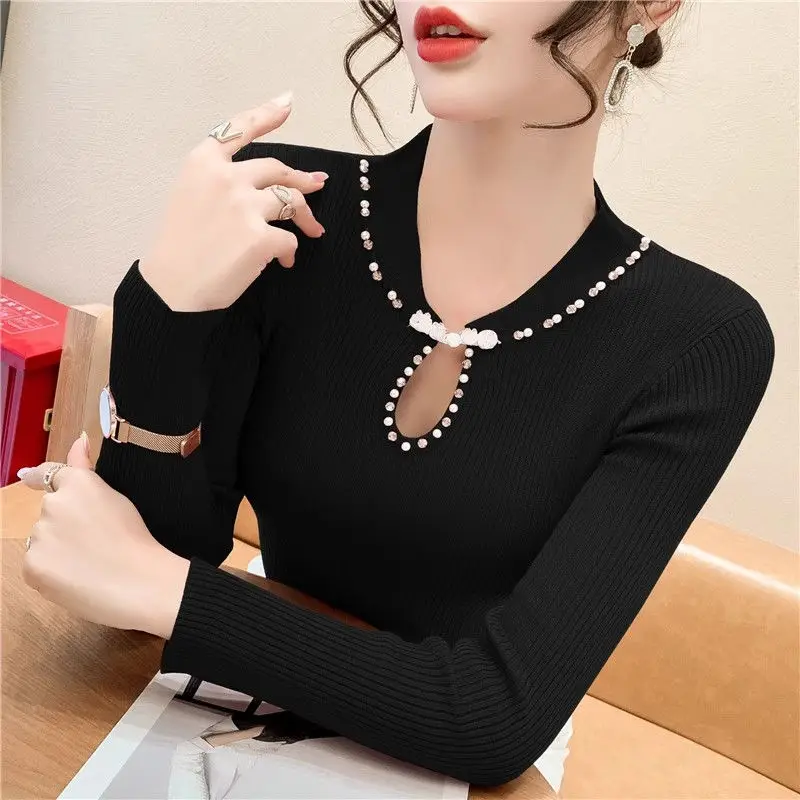 Женская трикотажная рубашка на осень и зиму