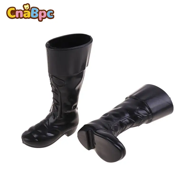 

1Pair 1:12 Dollhouse Miniature Simulation Black Bucket Shoes Leather Boots Doll Christmas Day Decor Shoes Accessories Model Toys