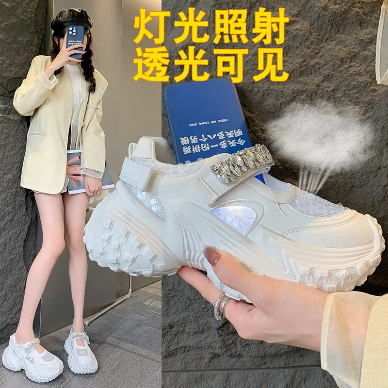 Женские спортивные туфли на платформе летняя сетчатая дышащая дизайнерская