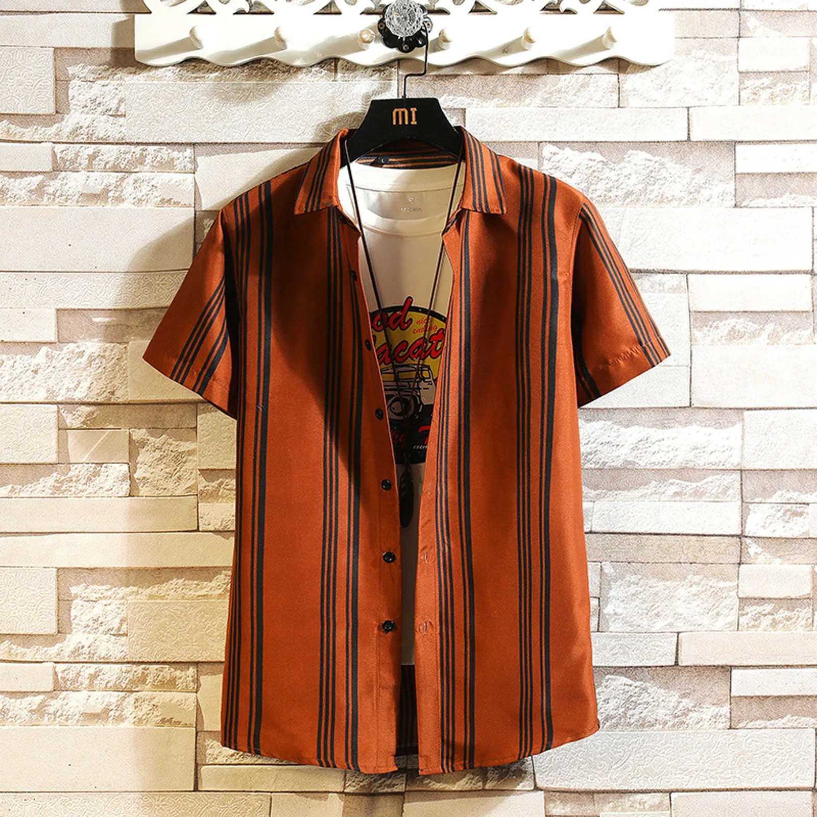 

Рубашка мужская с отложным воротником, повседневная короткая сорочка в полоску, на пуговицах, с принтом, с рукавом на пуговицах, праздничная...