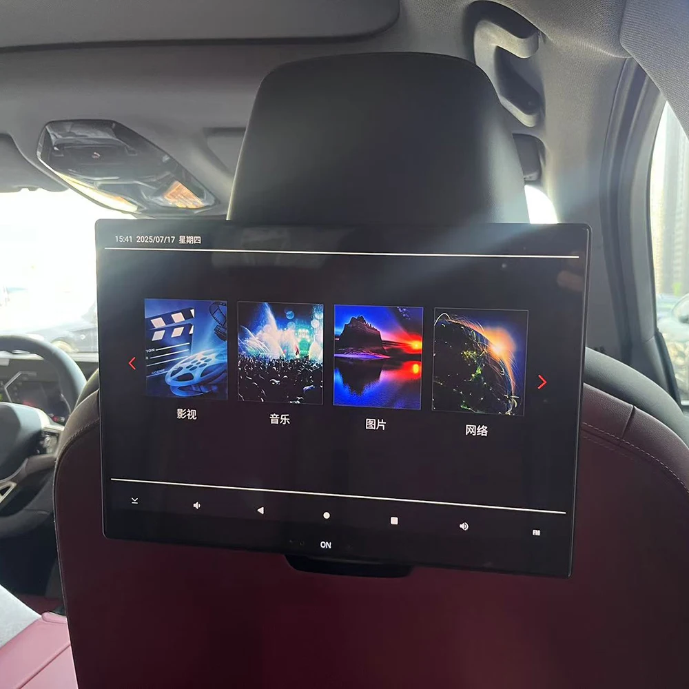 Фото Plug and Play 13,3-дюймовая автомобильная развлекательная система на заднее сиденье для BMW X3 X5 X6 X7 XM Android 16,0 1080P 4K Wi-Fi с сенсорным экраном Автомобильное видео №2