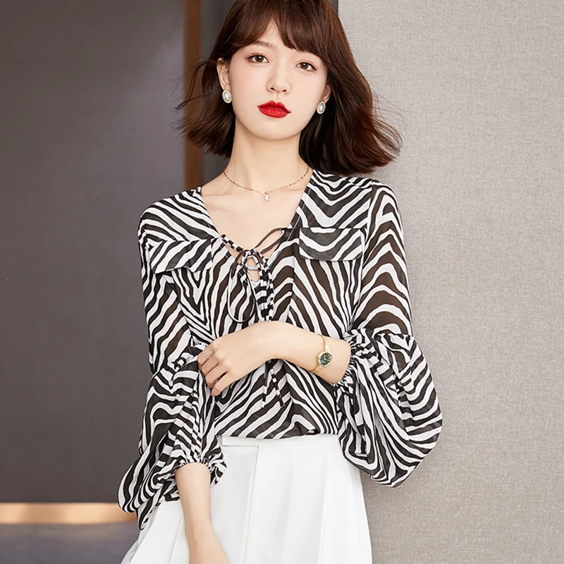 

Женская шифоновая блузка в полоску, приталенная рубашка с принтом, летняя повседневная модная Топ зебра с длинным рукавом, новинка 2022, одежд...