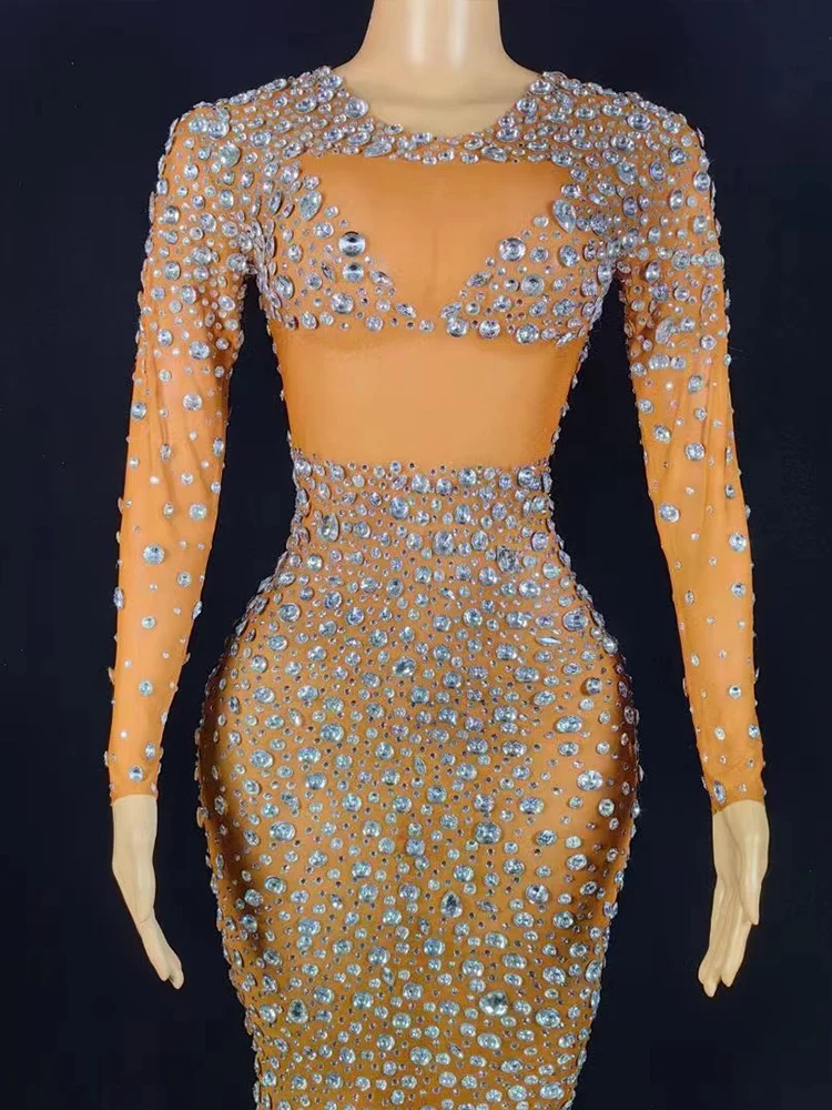 Женское облегающее платье с эластичным поясом 2024