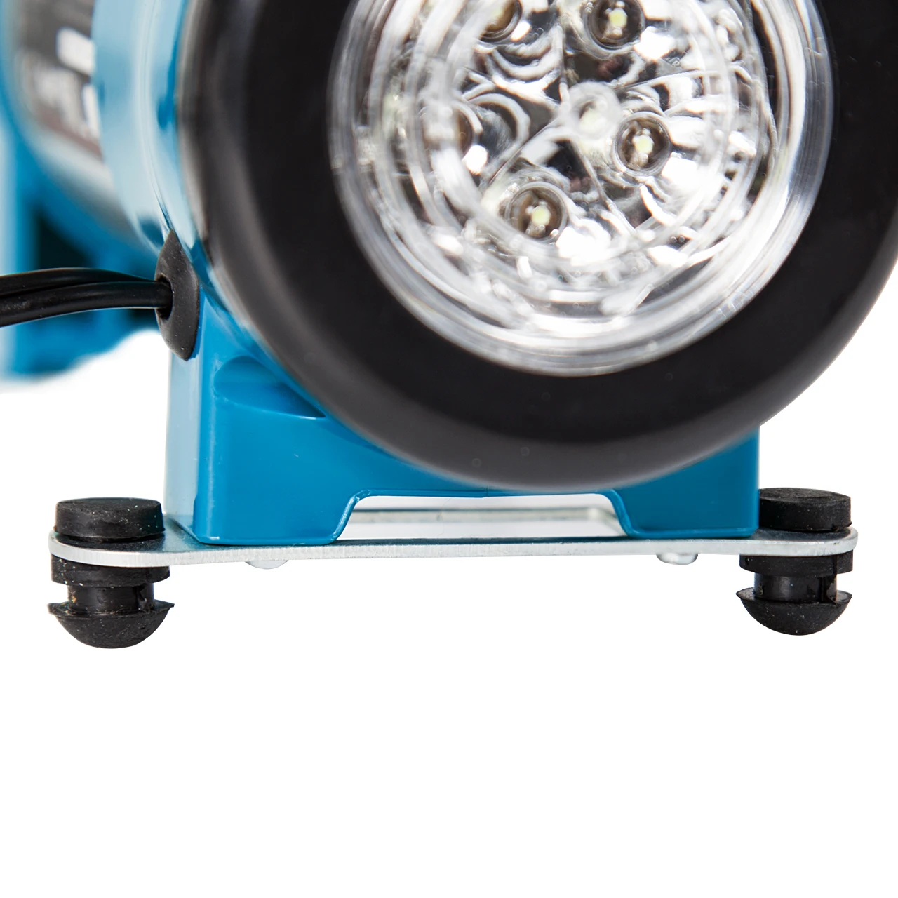 Компрессор автомобильный BORT BLK-252-Lt (давление 7 бар производительность 25 л/мин) |