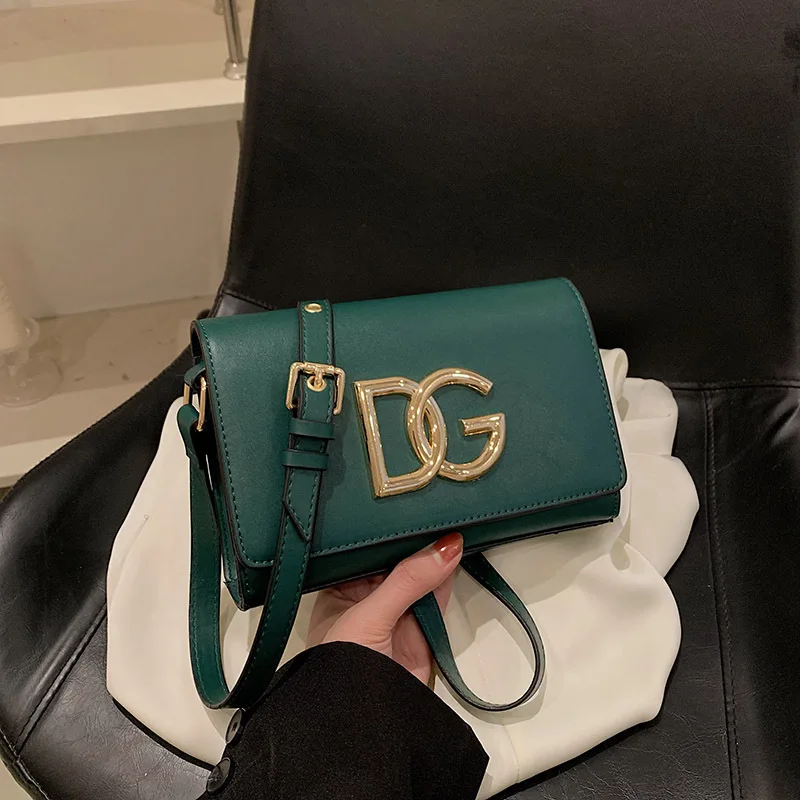 

2023 new high quality women's bag fashion candy color letter shoulder handbag