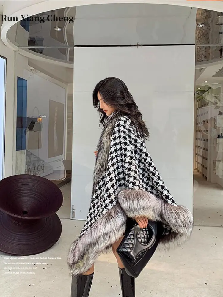 Winter Women's Cold Coat 2023 Faux Fur Coat Women's Elegant Thickened Luxury Designer Temperament Plush Jacket Shawl Fur Cape