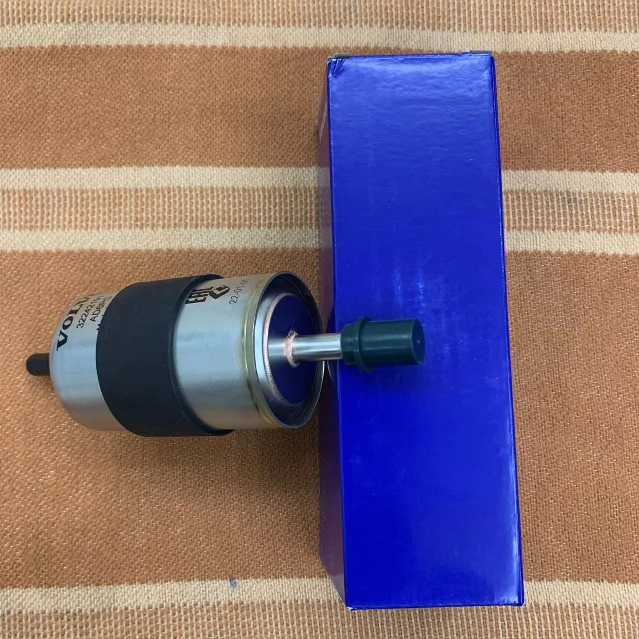 

Fuel Filter 32242191 For Volvo S90 V90 XC90,V60 2020-2021,XC60 2018-2021 2.0T Fuel Filter