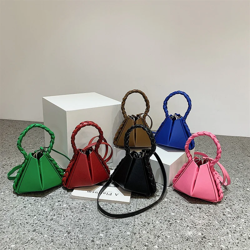 

Fashion Rope Handle Women's Triangle Purses and Handbags Designer PU Leather Shoulder Crossbody Bags for Women Cute Small Totes