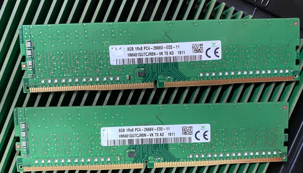 

RAM 8G 1RX8 PC4-2666V pure ECC memory bar HMA81GU7CJR8N-VK 1PCS