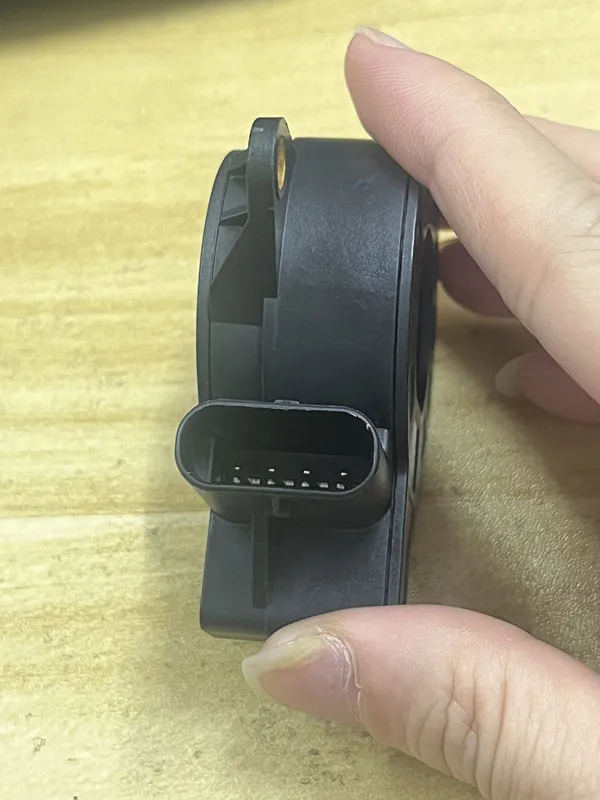 1 шт. DHAB S/124 DHABS/118 LEM новый оригинальный точечный Автомобильный датчик тока Холла