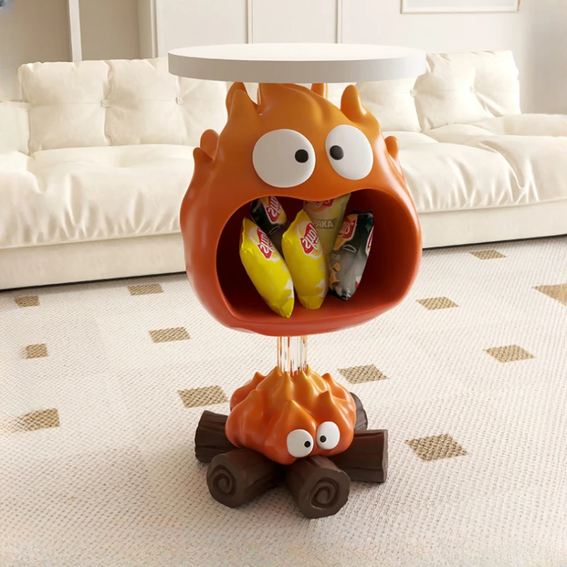 Круглый чайный столик из смолы