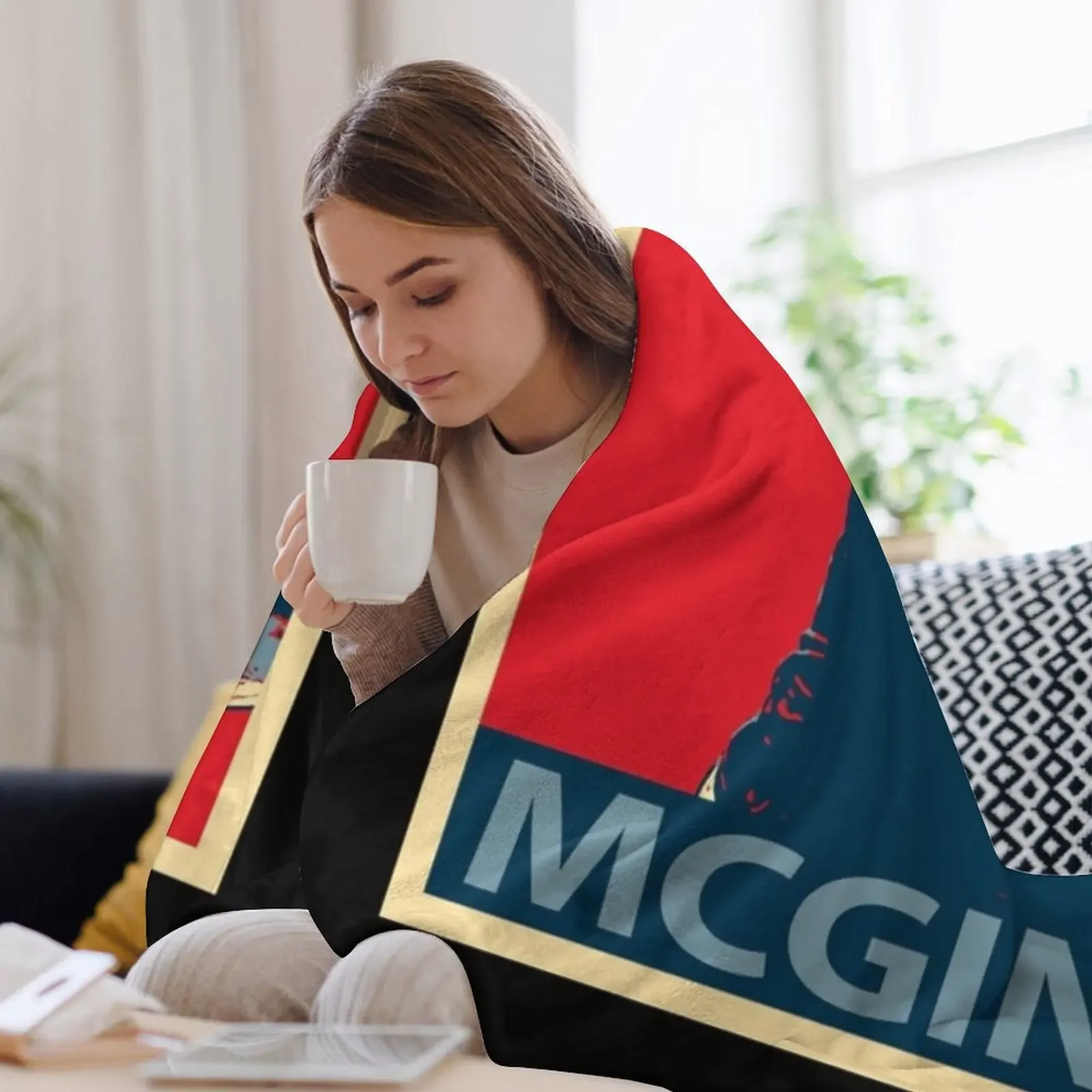 Фото Классическая футболка John McGinn. Уютный плед для сна, подарок для мамы и папы. №3
