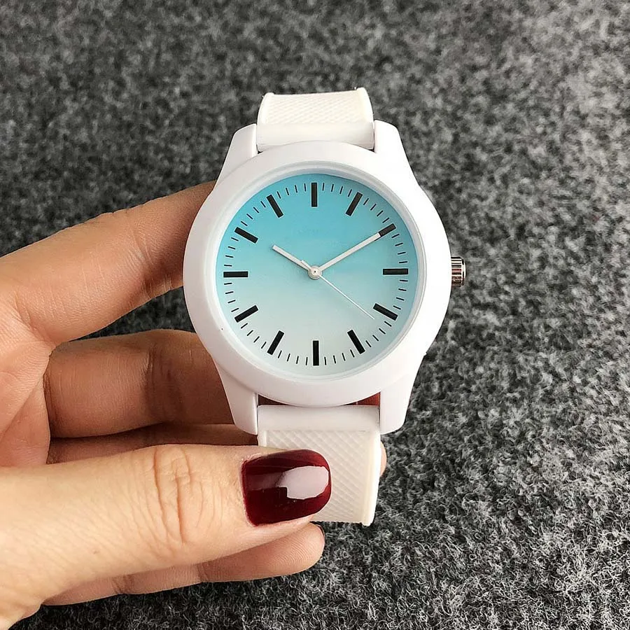 

Brand Wrist Watches Men Women Ladies Unisex Crocodile Style Quartz Casual Silicone Band Clock LA07