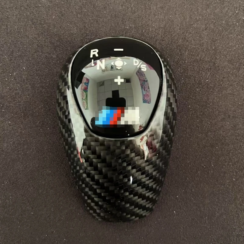 

Крышка ручки переключения передач из настоящего углеродного волокна, подходит для BMW e90m3 e92m3, идеально подходит для оригинальной заводской замены