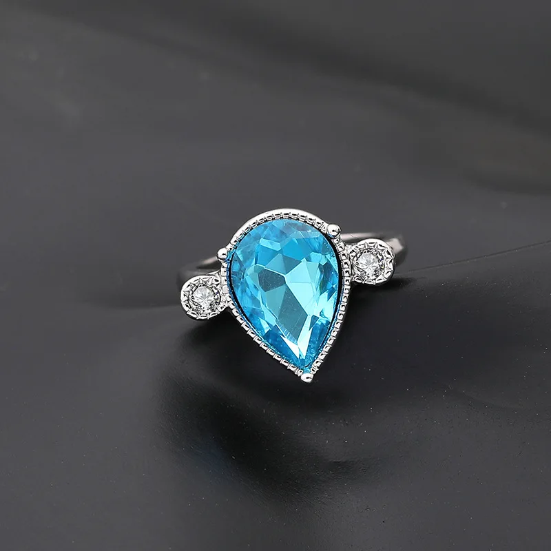 Аниме фильм меч искусство онлайн ординамальный масштаб ALfheim Kirito Yuuki Asuna Yui