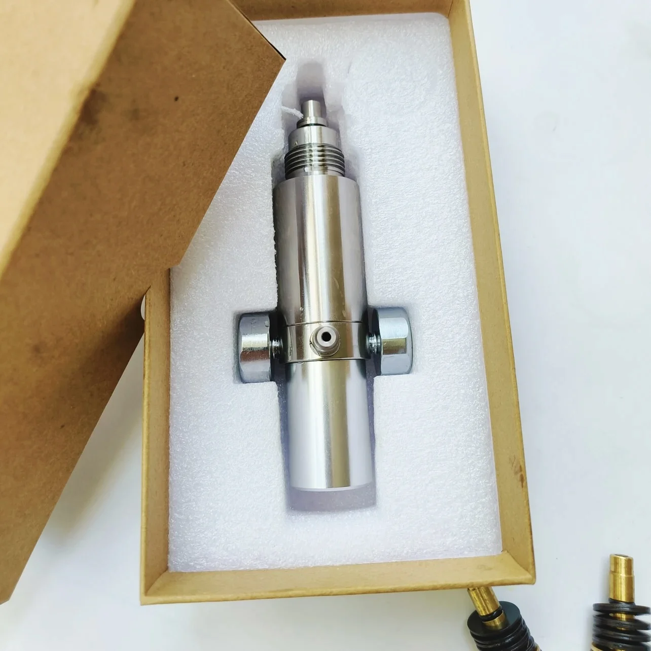 Heimeier 4335 термостатическая вставка. встроенный клапан. микс энд фикс 897 донный клапан встраиваемый. встраиваемый клапан. термостатический встраиваемый клапан для панельного радиатора м30х1.