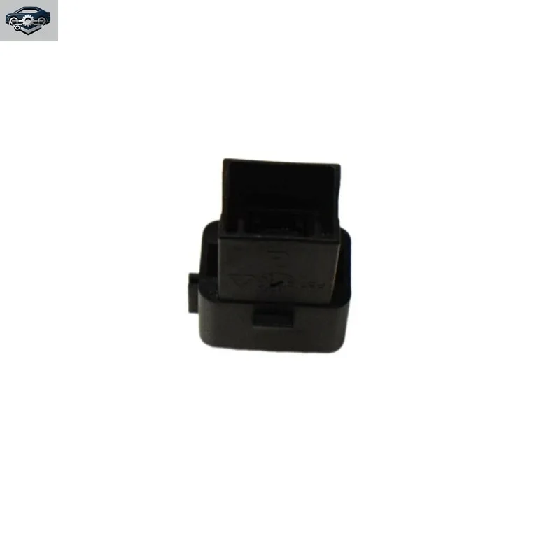 USB-разъем OEM 30775252 для Volvo S60, XC60, V60, S80, XC70, C30, S40, V50 (art.: 3920db3c486cc) - 3920db3c486cc