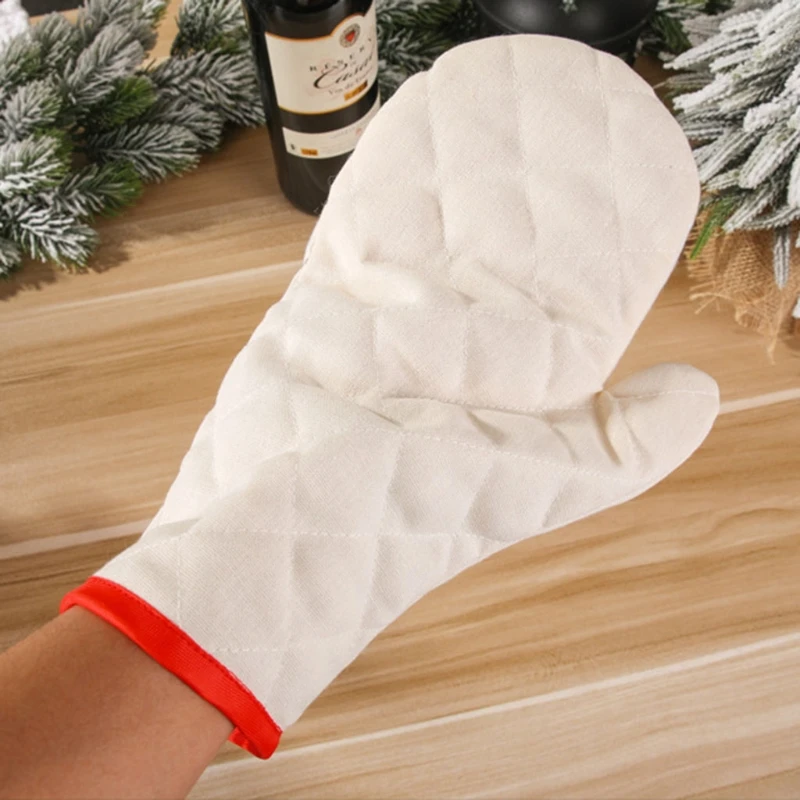 

Christmas Lovely Oven Mitts and Pot Holders Soft for Baking Cooking Kitchen Gift