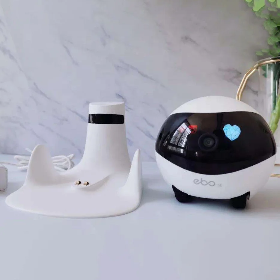 

Amazon Online Product Tumbler Design 24h Video Recording Self-Charging Pet Companion with 1080P Camera