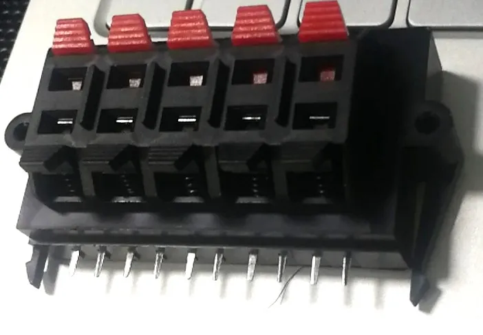 

Соединительный зажим WP10-11