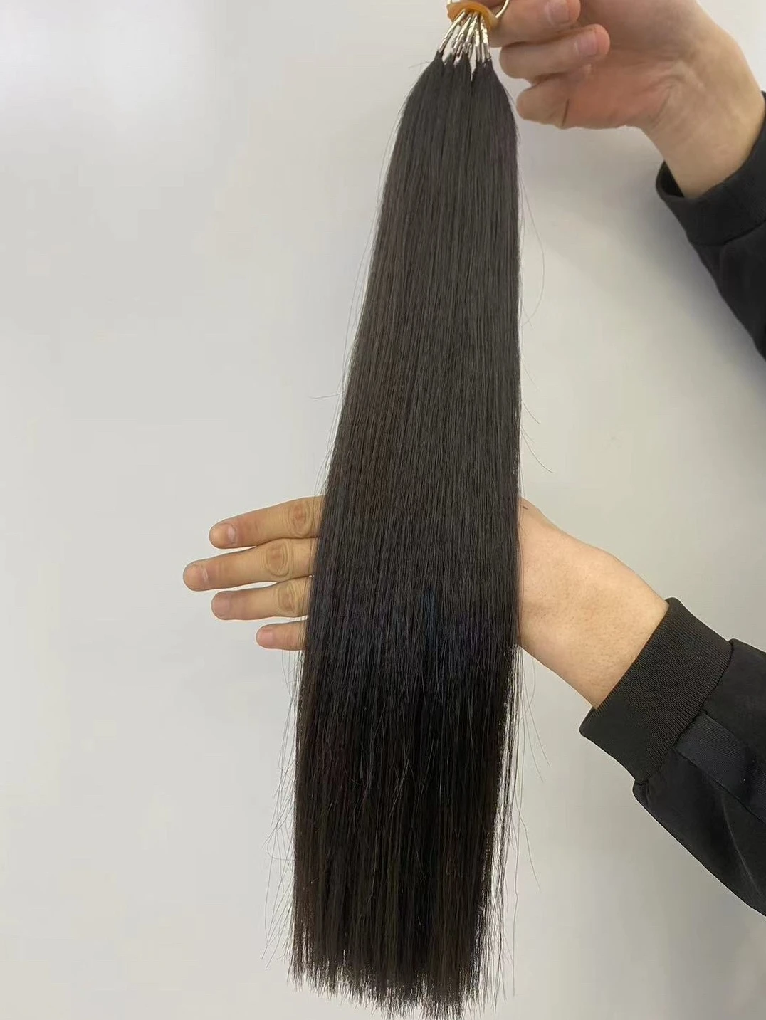 Все настоящие волосы Три поколения могут наращивать волос с поплавком и перьями