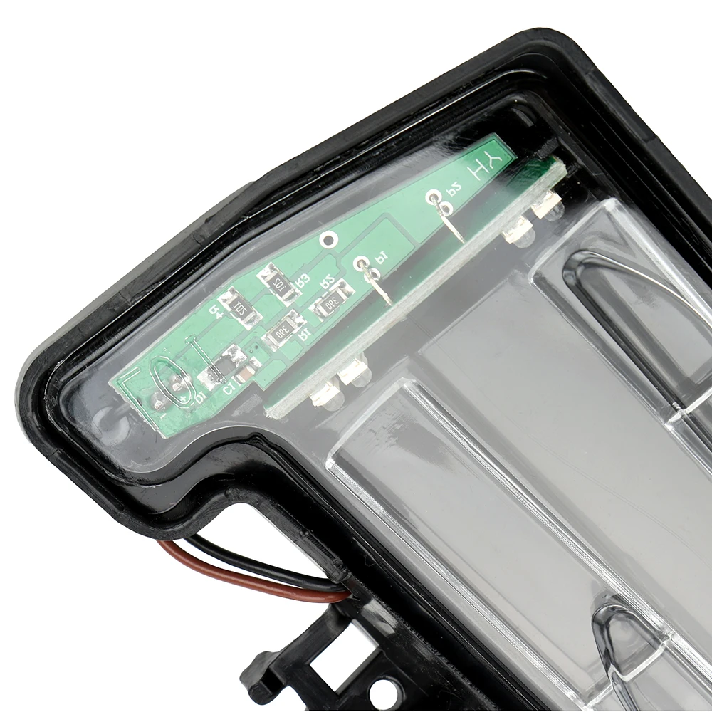 Указатели поворота для Mercedes Benz W221 W212 W204 W176 W246 X156 C204 C117 X117