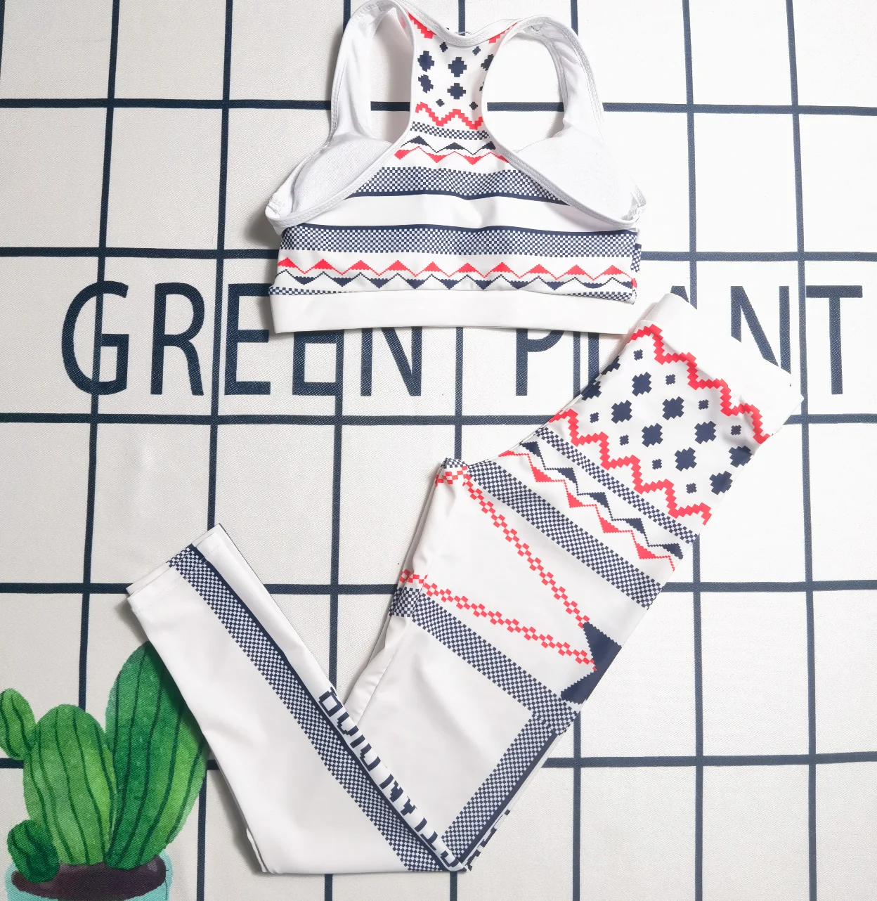 

Роскошный купальник из двух предметов, Привлекательный Топ с высокой талией, облегающие леггинсы, одежда для фитнеса и тренировок с логотипом, спортивный костюм