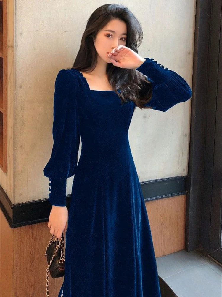 Женское бархатное платье с длинным рукавом и квадратным вырезом
