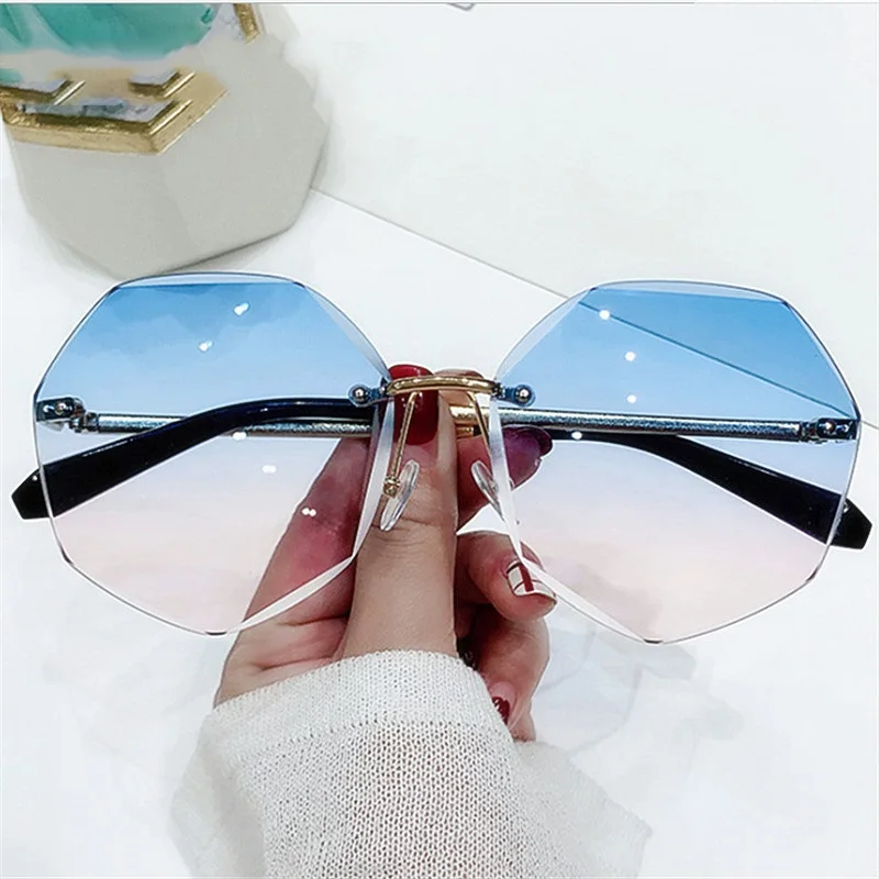 

Rimless Women's Sunglasses Fashion Gradient Lenses Sun glasses Lady Vintage Alloy Legs Classic Designer Shades UV400