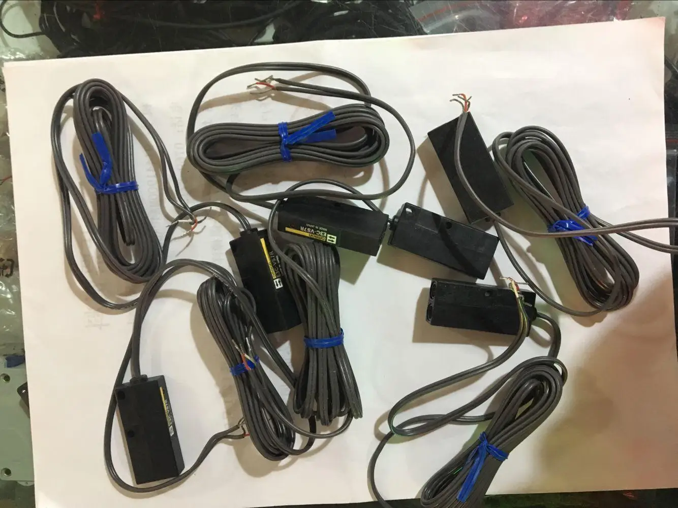 

[new original ] unpackaged OMRON photoelectric switch QA E3C-VS7R