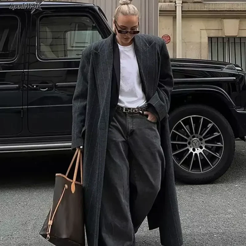 Женское шерстяное пальто в полоску темно-серое Свободное длинное с отложным